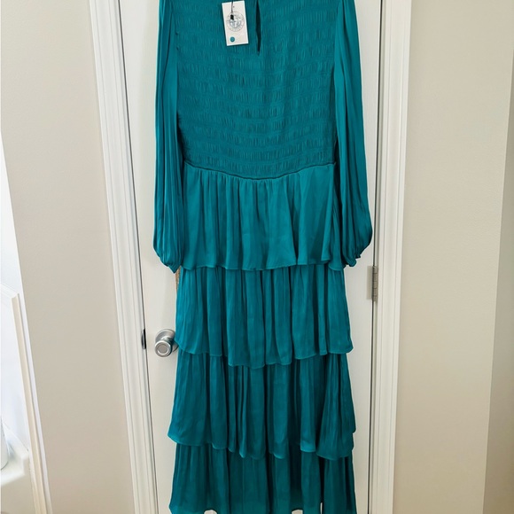 Strut & Bolt Emerald Green Ruffled Maxi Dress - Picture 3 of 7